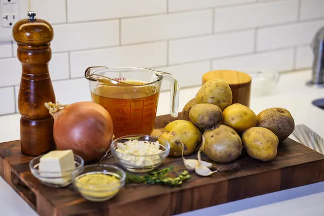 Ingredients for mashed potatoes and gravy